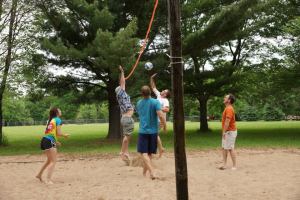 10372781_267538490101043_7965608605025458384_n